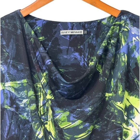 Issey Miyake Cowl Neck Blouse Top Artsy Abstract Slinky Knit Black Blue Size 2 - Picture 2 of 12
